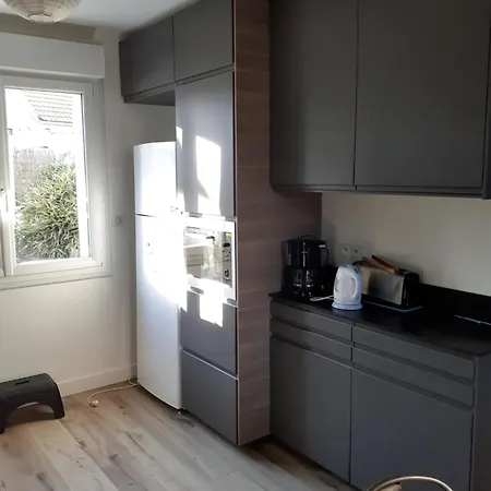 בית נופש Maison Des Copains - Commerces A Pieds - Jardin Clos